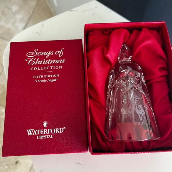 4-Waterford Crystal Bells "Songs of Christmas" Collection $25/each - Picture 7 of 8